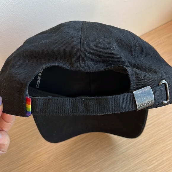 Last chance…Vintage Calvin Klein Hat Baseball Cap Pride Rainbow - Picture 3 of 5